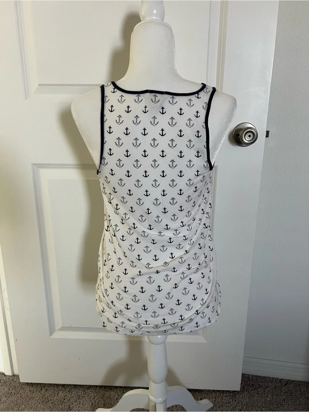 GUC J Crew White and Blue Anchor Print Tank Top Small
